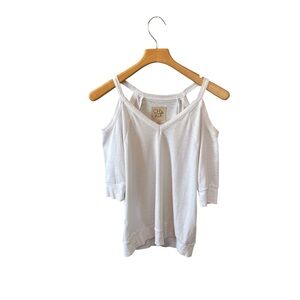 Chaser Women’s White Cold Shoulder Cut Out 3/4 Sleeve Top Small (runs big) NWOT